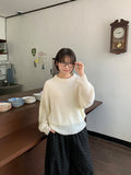 Mekku Round Knit