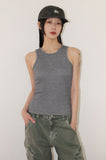 OVERLOCK SLEEVELESS