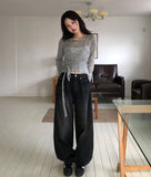 Verti Side Pintuck Balloon Denim Pants