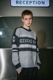 Weekend Brush Round Knit