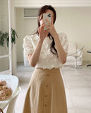Heyri Flower Puff Short Sleeve Blouse