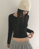 [Brushed Lining] Leha studded round neck slim t-shirt