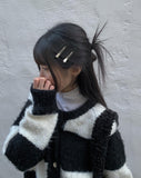 Fish Black Hair Pincer