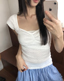 Lina Heartneck Punching Cap Sleeve Shirring Short Sleeve T-Shirt