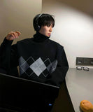 Argyle turtleneck knit