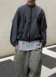 Curve Incision Zipper Jumper
