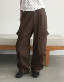 Pite Diagonal Cargo Pocket Wide Pants