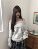 Boda punching off-shoulder wool knit