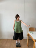 Dildro Flower Layered Sleeveless Blouse