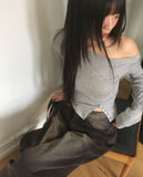 Yubeu One Off Shoulder Button Slit T-Shirt