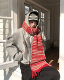 [Lining brushed] Curie New York Patch Damage Hooded Zip-up