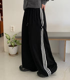 [unisex] Merge Line Snap Button Track Wide Pants