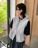 Teiki two-way pocket shirring color matching hood vest