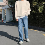 Belo Wool Round Knit