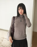 Soku Basic Layered Long-Sleeved Turtleneck T-Shirt