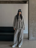 Knits incision wide jogger pants