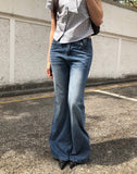 Nuttu Bootcut Denim Pants
