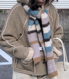 Tiki Color Matching Wool Muffler