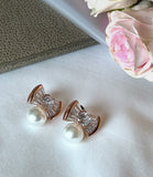 Meke Pearl Cubic Ribbon Earrings