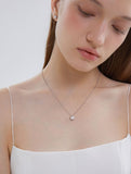 Essence Silver (W) H Moissanite Necklace 1.0CT