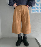 Two-bent corduroy half pants