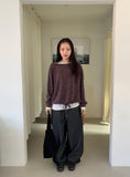 Karan Off-Shoulder Strap Stripe Long Sleeve Tee