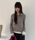 Kanit Diagonal Button Round Long Sleeve Tee
