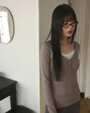 Ssotu Ribbed Button Slim Fit V-Neck T-shirt