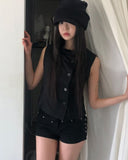Mihyu High-neck Button Vest