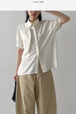 [Short Sleeve Version] Bob Tie Loose Fit Blouse