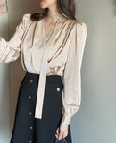 [Tie set] Repodi Satin Wrapped Shirred Blouse