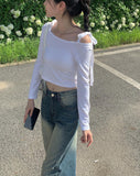Nayu Ribbon Off Shoulder Cropped T-shirt
