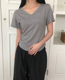 Moent 3-Neck Short Sleeve T-Shirt