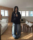 Davon Vintage Punching Damage V-Neck Knit