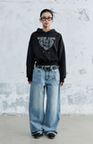 (W) DOODLE HEART CROP HOODIE