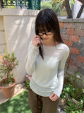 Gilmohi Layered U-Neck Long Sleeve Tee