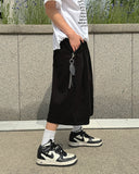 Derring tutuck bermuda pants