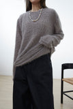 incision tuck denim