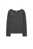BOAT NECK GRAPHIC LONG SLEEVE T-SHIRT