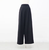 Rich two-pin tuck wide slacks