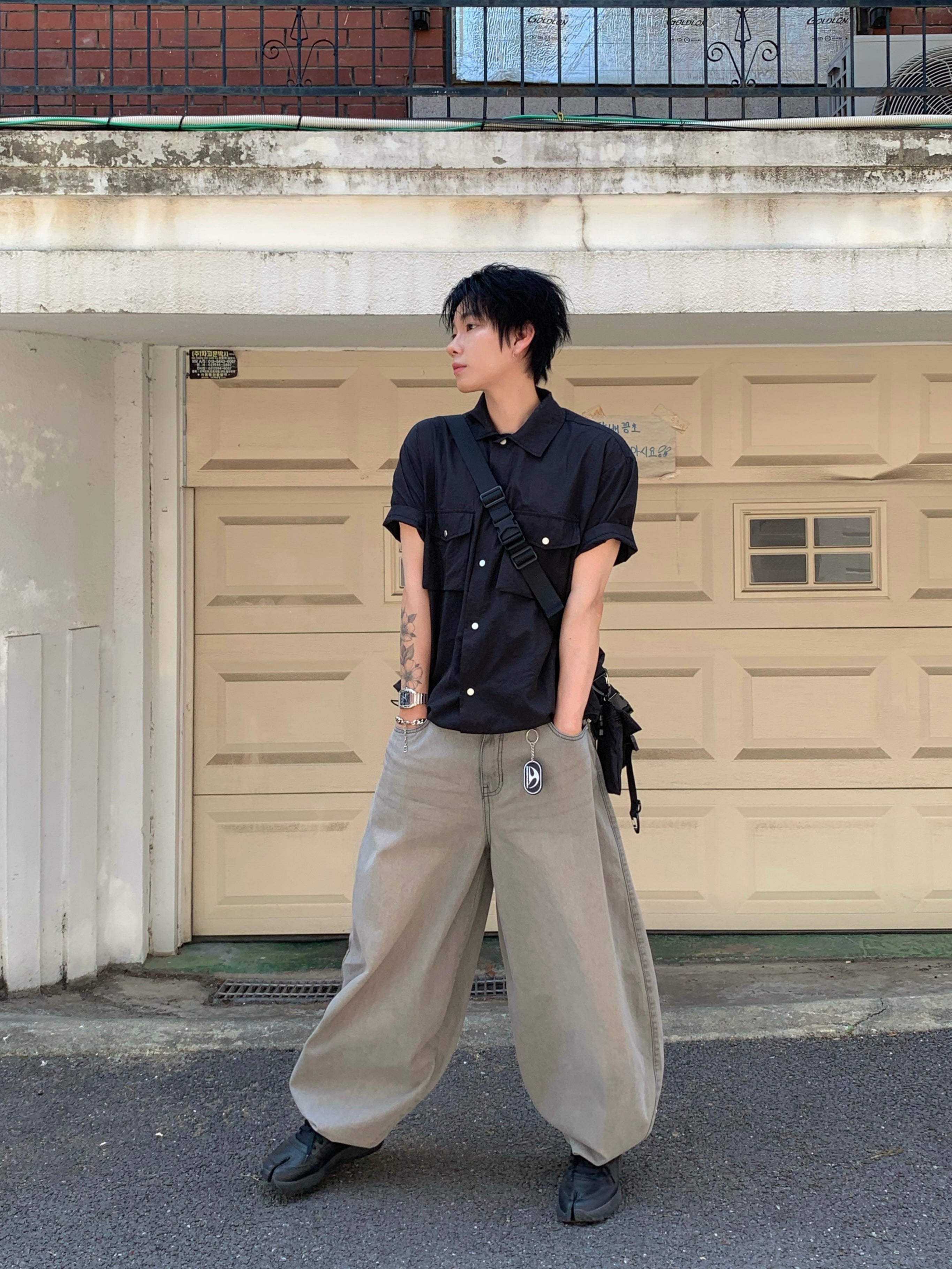 【DISCERNMENT】Trill balloon denim pants DISCERNMENT (ディーサーメント) - トリルバルーンデニムパンツ