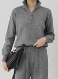 Modern Collar Knit Set-up