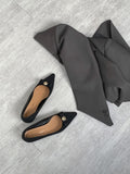 Bold Ribbon Stiletto Flat Shoes