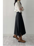 Matte Leather Flare Long Skirt