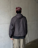 Grizzl Check Windbreaker