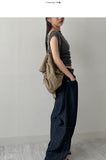 Shirring one off-shoulder T-shirt