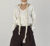 Soft V-neck Crop Knit