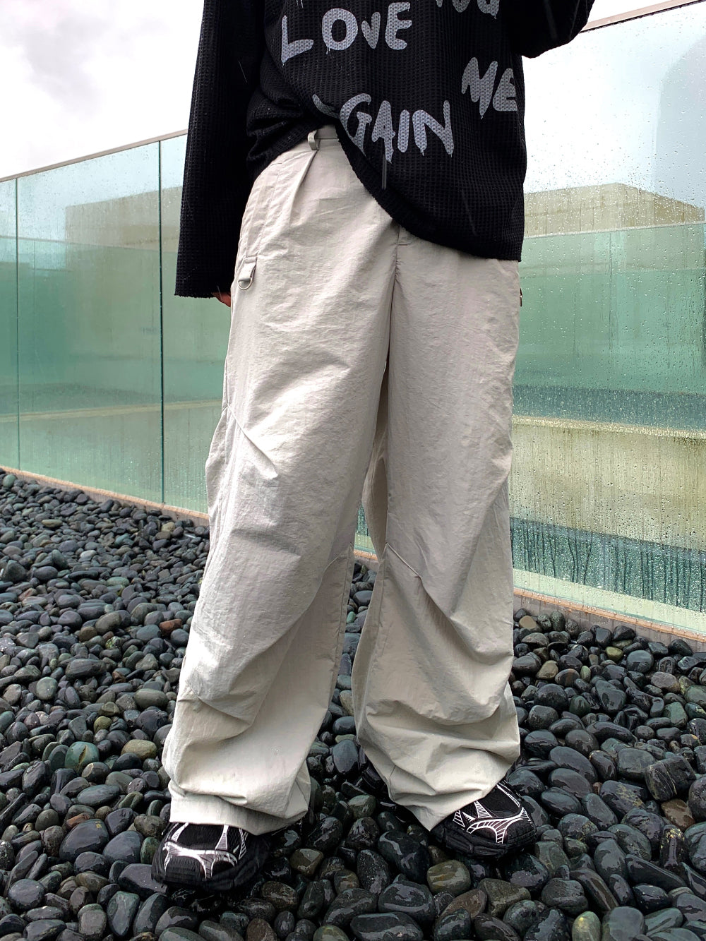 【DISCERNMENT】Movement Nylon Shirring Pants DISCERNMENT (ディーサーメント) - ムーブメントナイロン