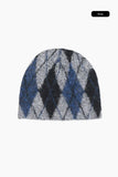 Argyle feather short beanie