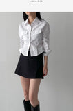 Minute Two-Pocket Pintuck Crop Shirt
